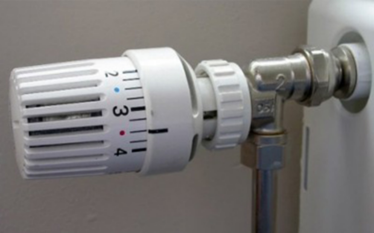 В Киеве бабушки разоблачили аферу со счетчиками «Киевэнерго»