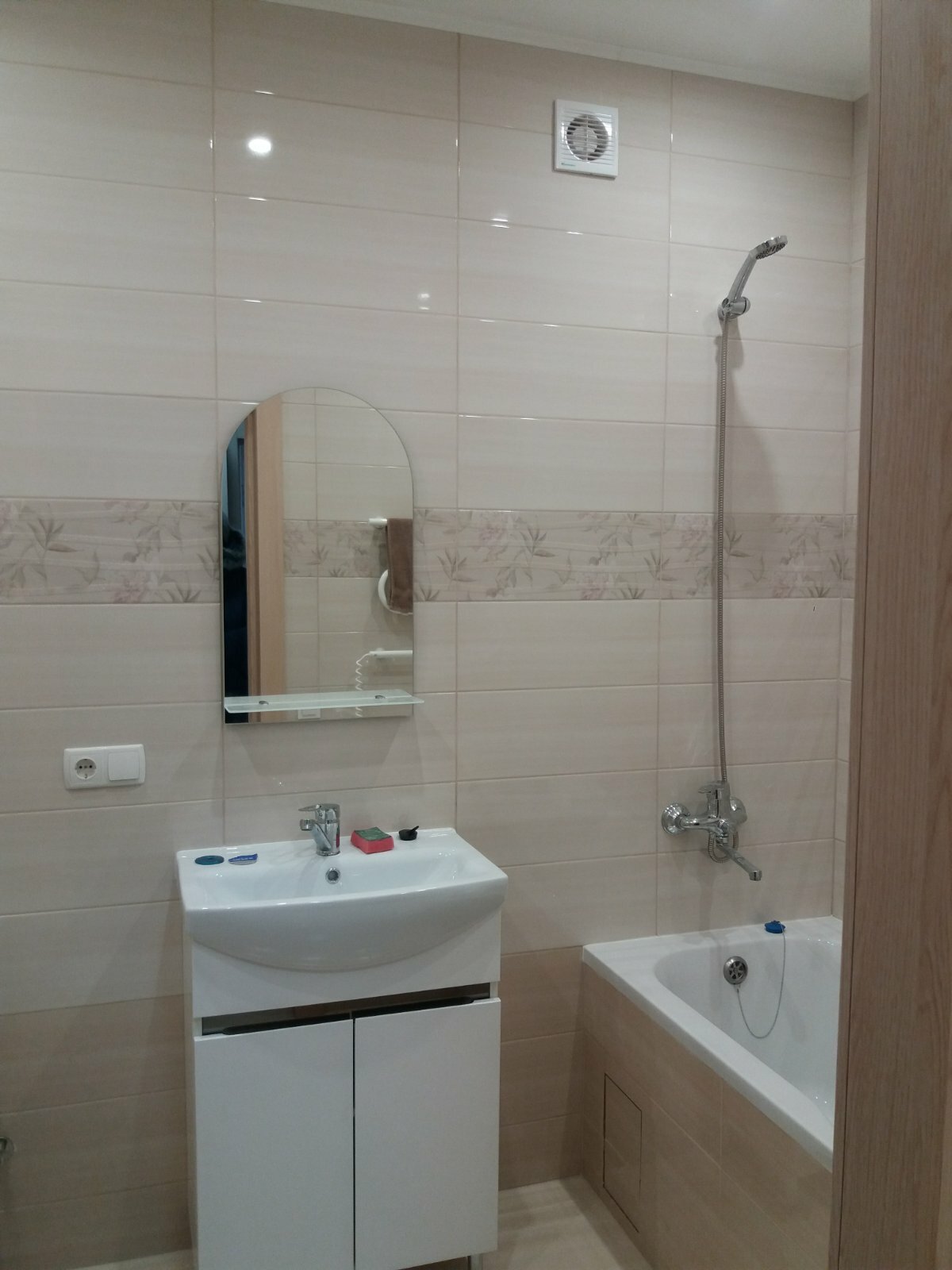 Аренда 1-комнатной квартиры 40 м², Льва Ландау просп., 52