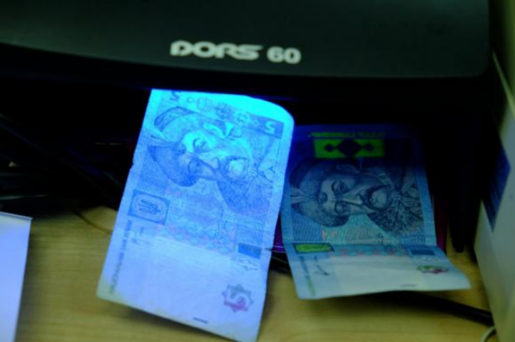 Осторожно, фальшивки! Какие купюры чаще подделывают в Украине