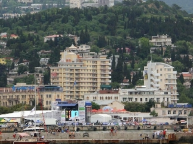 В Крыму "падает" рынок недвижимости