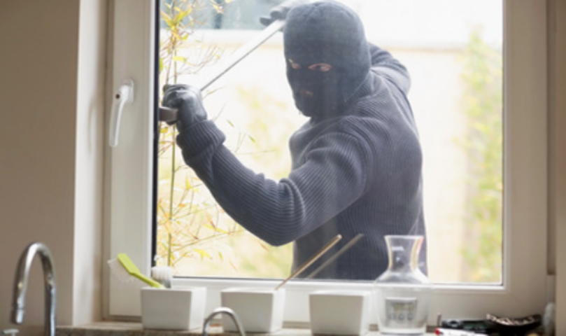 Режим безопасности. Как киевляне защищают себя от преступников