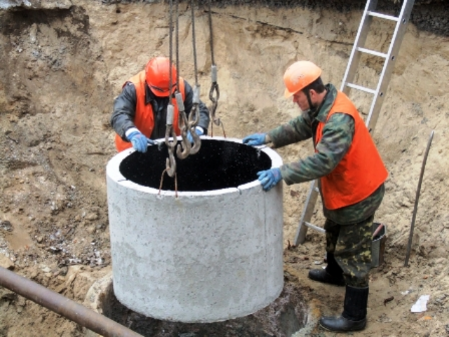 Відключення холодної води у Києві