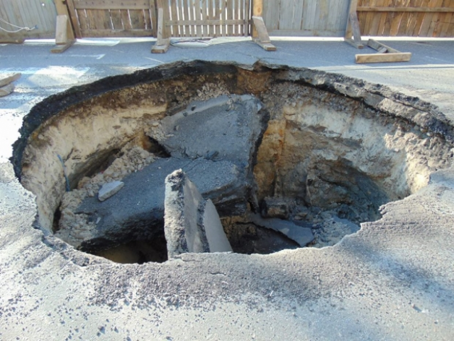 Строительство нового канализационного коллектора в Киеве