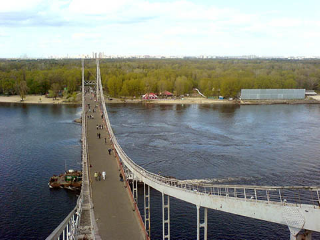 Кличко пообещал не отдавать землю на Трухановом острове в частные руки