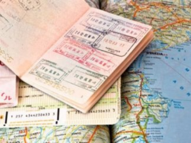 Украинцы выстроятся в очередь за шенгеном