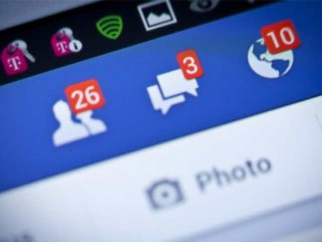 Facebook официально запустил платежную систему