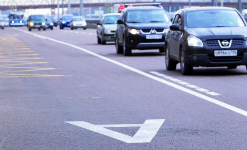 Разграничение на дорогах для общественного транспорта