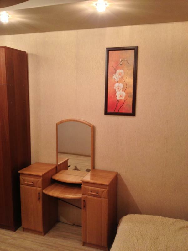 1-кімнатна квартира подобово 55 м², Володимира Маяковського просп., 20