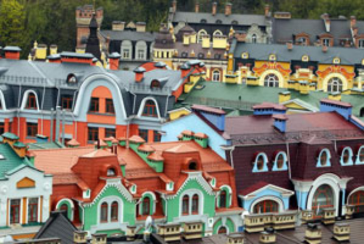 Современные новостройки уродуют исторический облик Киева