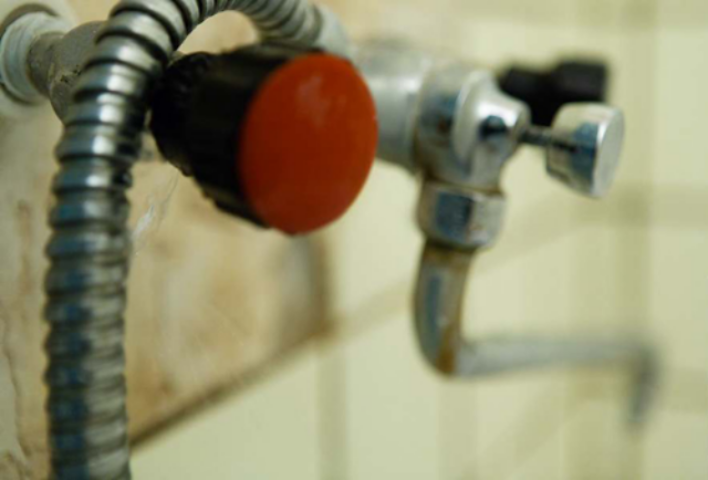 Отключение горячей воды в Киеве 22 июня