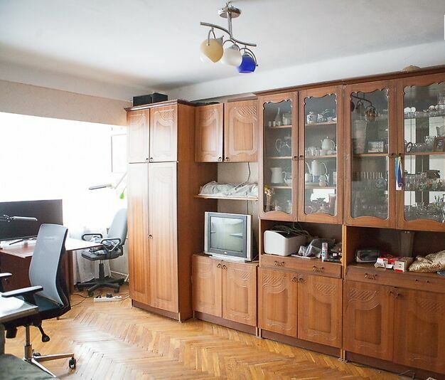 Продаж 1-кімнатної квартири 33 м², Русанівський бул., 5