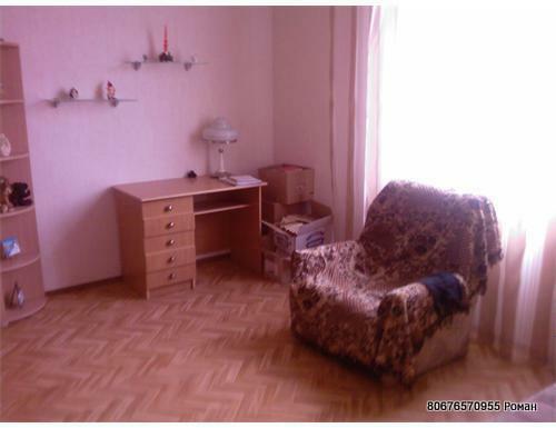 Дом посуточно 200 м², Евгения Маланюка ул.