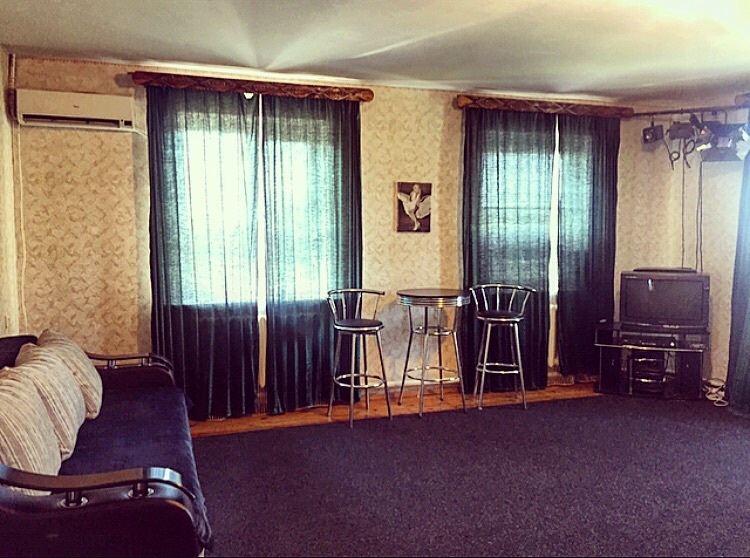 Дом посуточно 250 м²