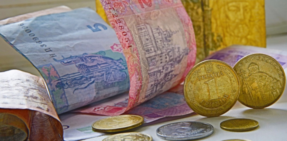 Что случится с гривной после майских праздников