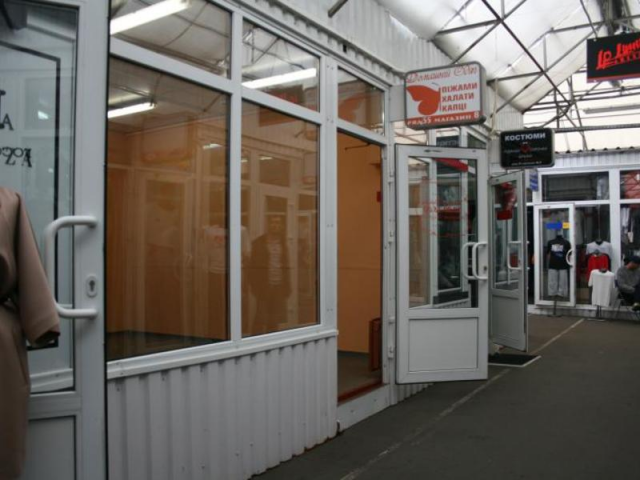 КГГА уберет посредников при продаже торговых мест