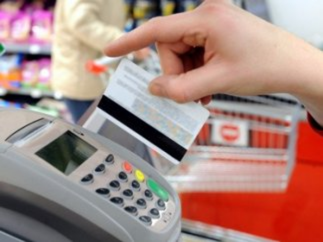 Карточные данные и деньги со счетов крадут вирусы в магазинах