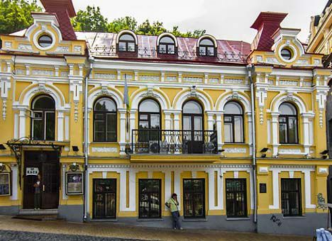 Киевские театры будут арендовать коммунальную собственность за 1 гривну в год