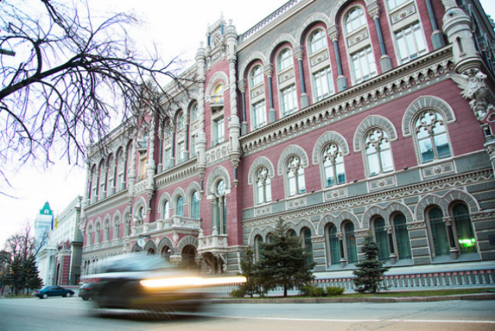 В ожидании: отменят ли регистрацию кредитов от нерезидентов