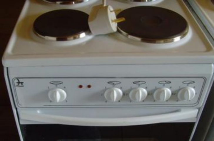 Льготы по оплате электричества для владельцев электроплит отменили