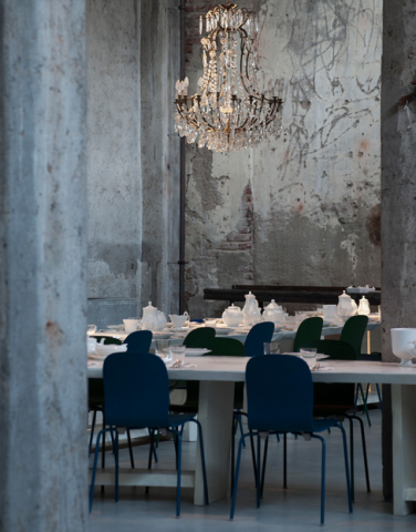 Революционный ресторан на заброшенной лесопилке в Милане