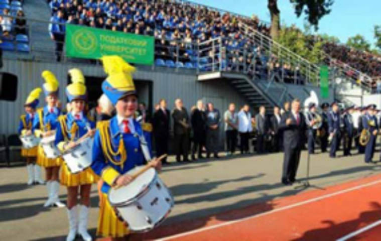 На будівництві спорткомплексу Податкової академії розікрали близько 3 мільйонів