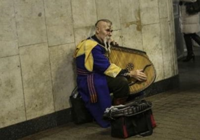 Украинцев подводят к голодной черте