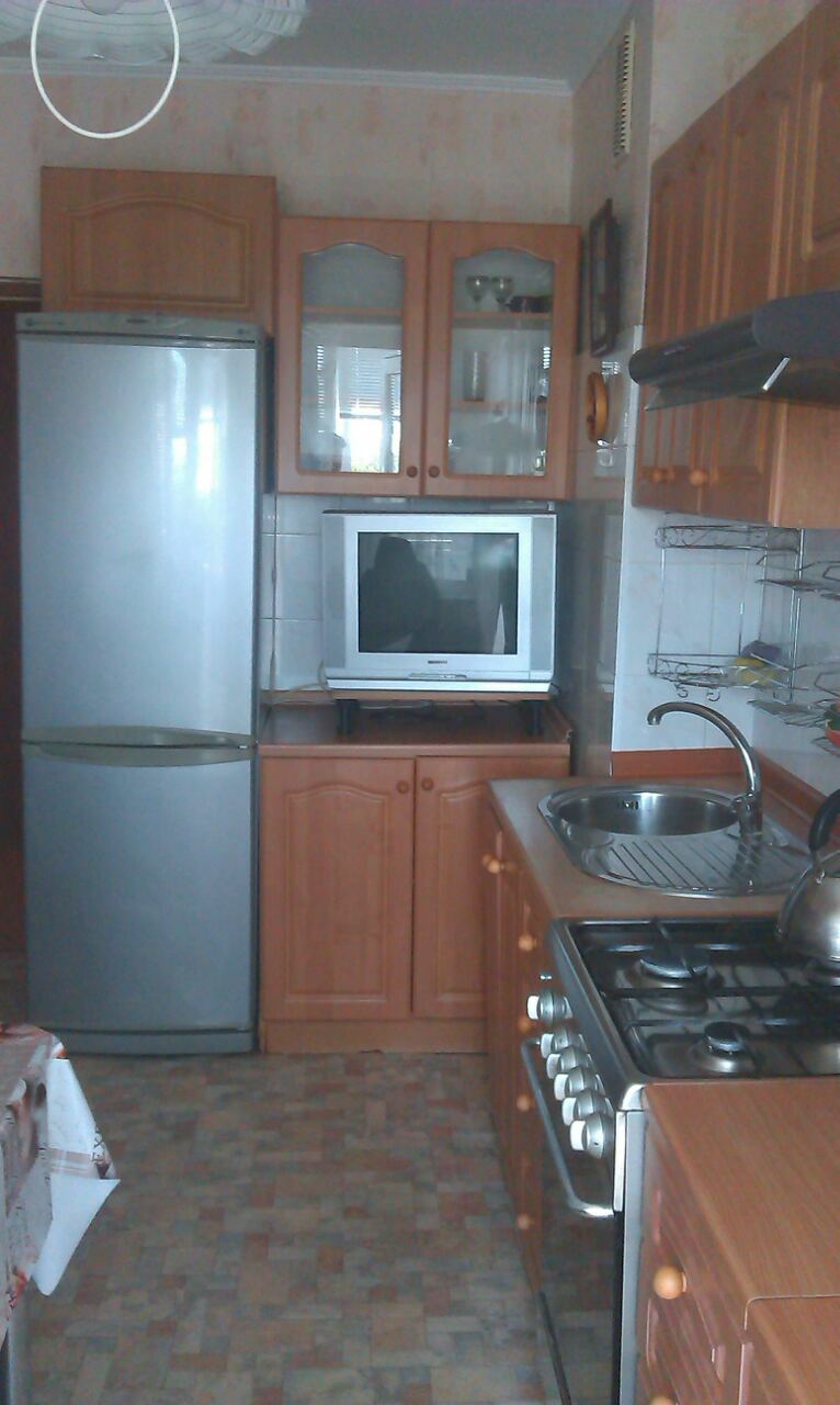 Аренда 3-комнатной квартиры 65 м², Днепропетровская дорога-заболотного ул., 8/10