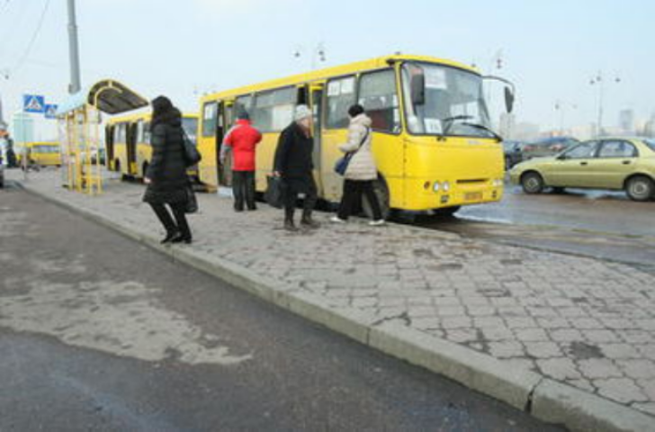 Как заставить киевские автобусы ездить чаще