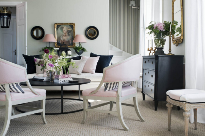 Пастельный розовый в интерьере: как правильно использовать модный цвет
