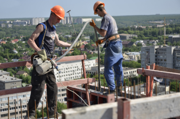 Строители прогнозируют новый виток подорожания жилья на 10%