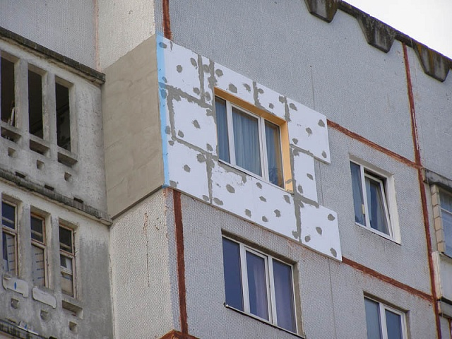 Наступає ера відмов від латкового утеплення багатоповерхівок