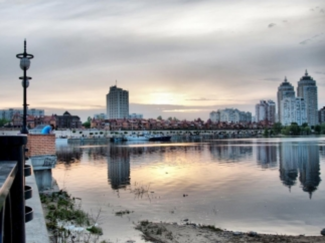 Продажи жилья в Киеве падают до рекордных значений