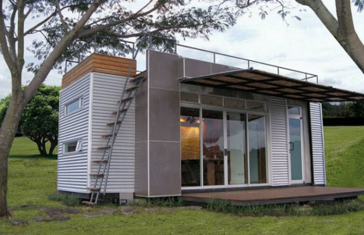 В доме площадью всего 14,5 кв. метров достаточно места для 4-х человек