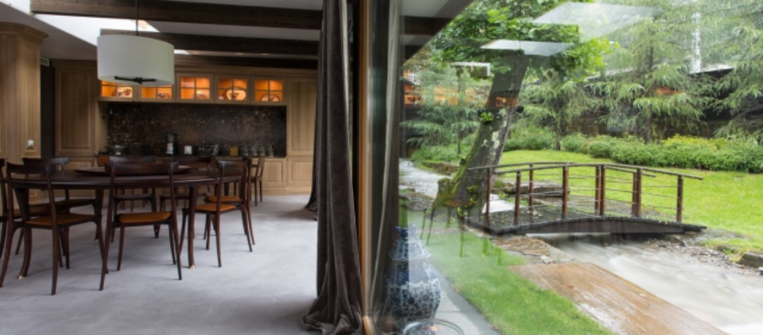 Дом в Красной Поляне: интерьер авторства дизайнеров Юрия Зубенко и Ольги Щербаковой