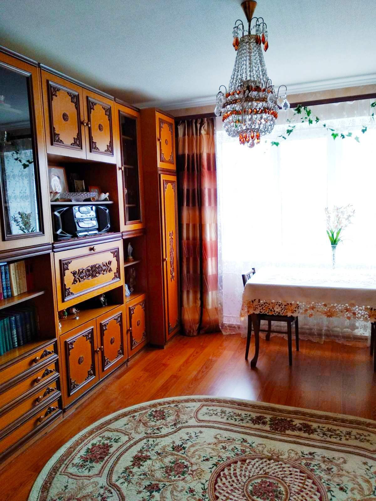 Продаж 2-кімнатної квартири 52 м², Котляревського вул., 11