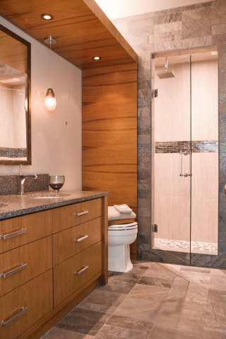 Дерево в ванной