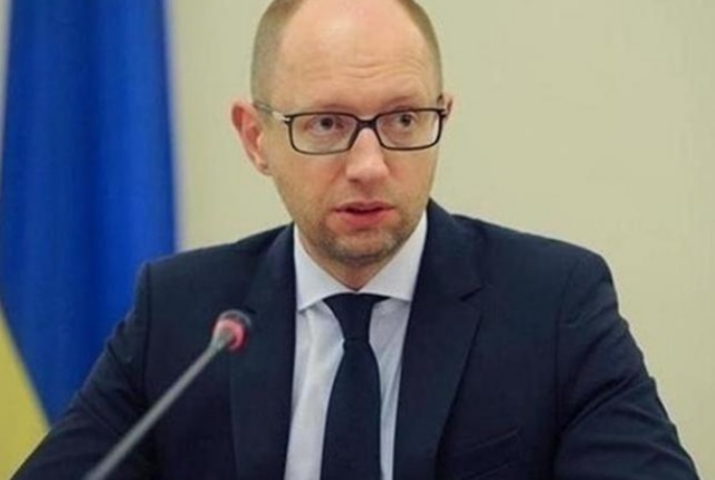 Сколько будет стоить доллар в Украине?