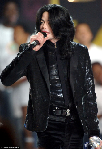 Имение Майкла Джексона могут превратить в реабилитационный центр. Фото