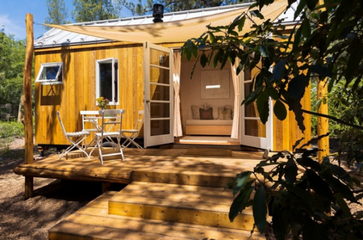 Чем меньше, тем лучше: экологичный домик площадью всего 13 кв. метров