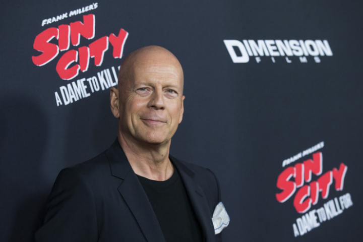 Брюс Уиллис покупает дуплекс с видом на Центральный парк Нью-Йорка. Фото