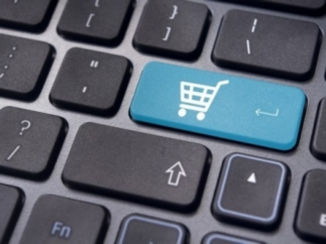 Украинцев стали чаще грабить после интернет-покупок