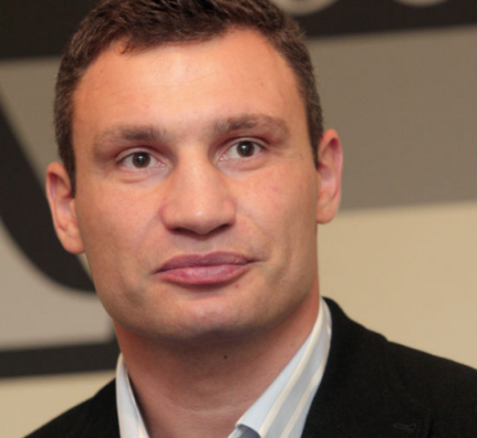 Кличко запретил лишать церковь льгот на уплату налога на недвижимость