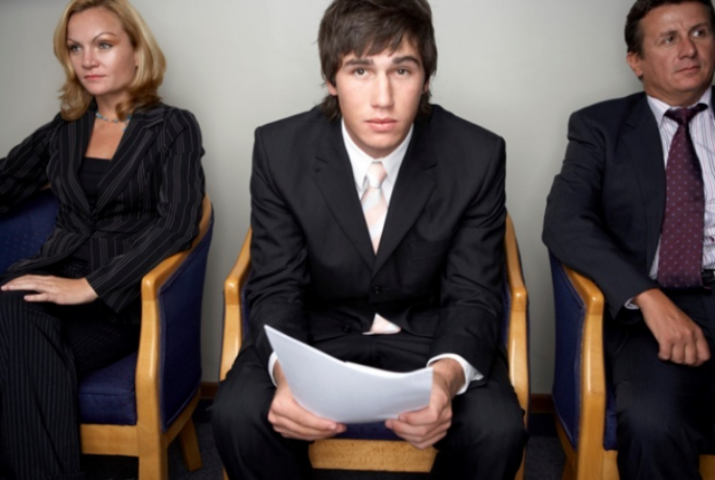 Как не потерять деньги при приеме на работу 