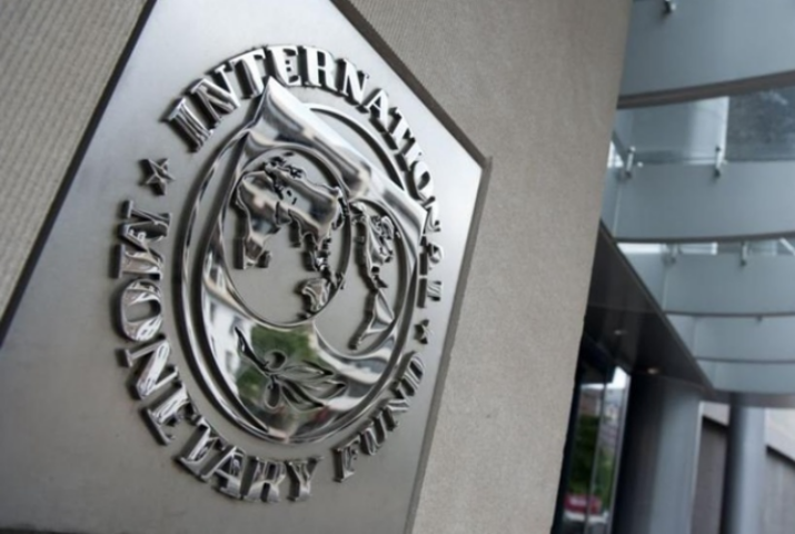 МВФ пугает и думает, давать ли кредиты 