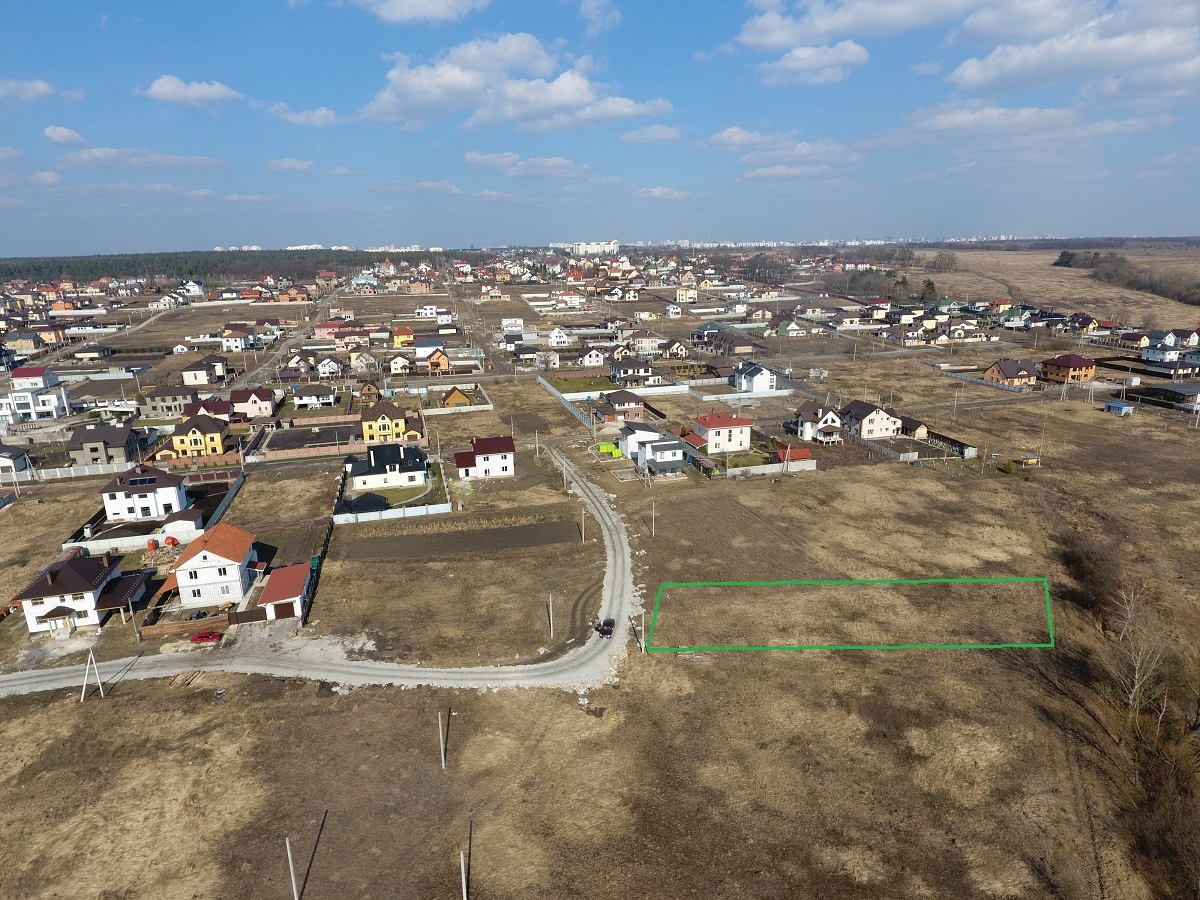 Продаж ділянки під індивідуальне житлове будівництво 10 соток, Ликарська ул.