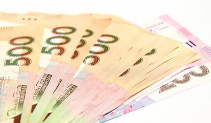 Эмиссия гривны: печатный станок не останавливается с прошлого года