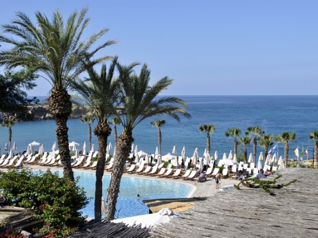 Продажи недвижимости на Кипре за год выросли на 20%