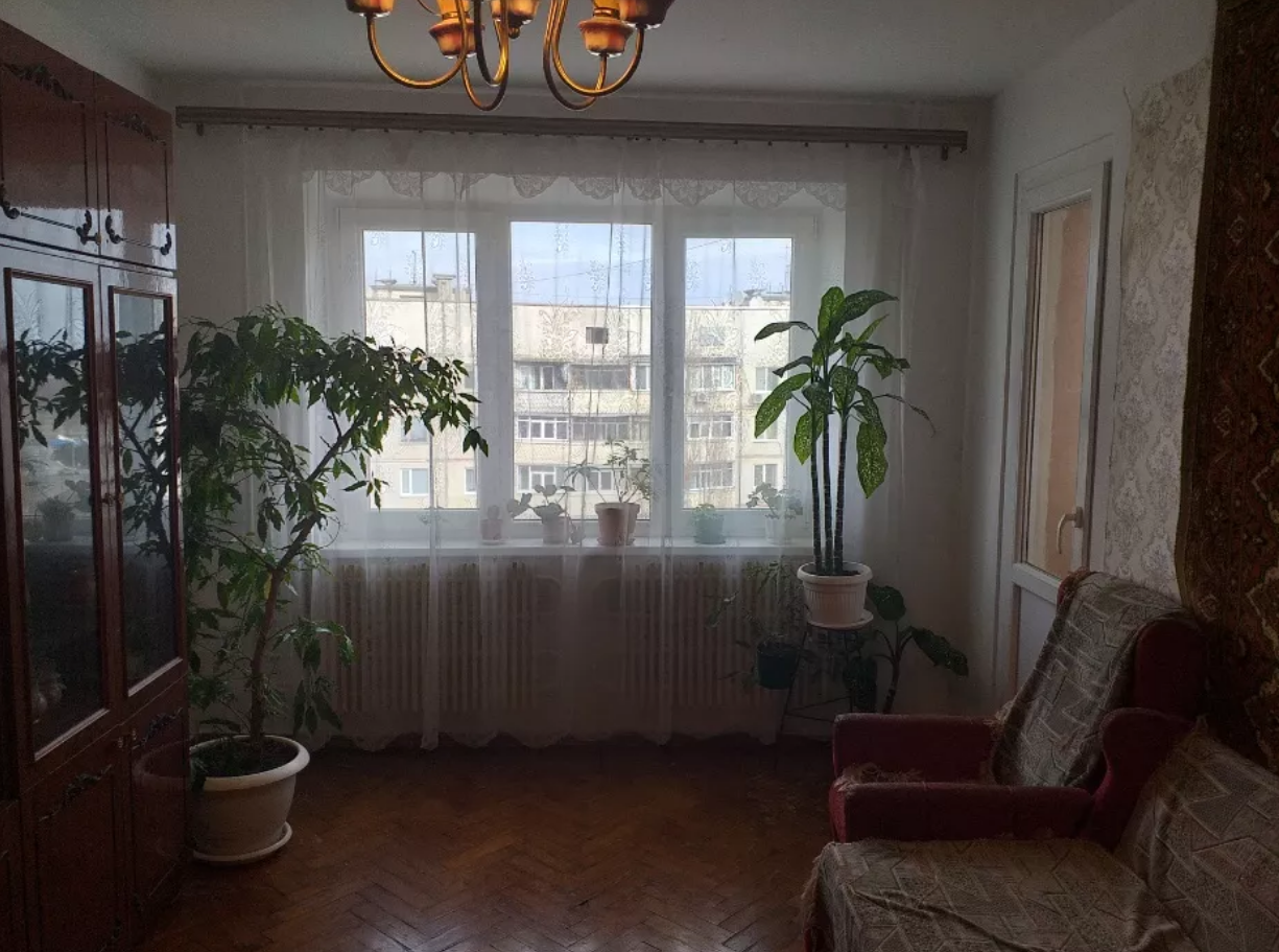 Продаж 3-кімнатної квартири 68 м², Леся Сердюка вул., 56