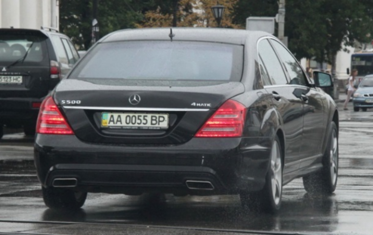 В Украине введут новые автомобильные номерные знаки