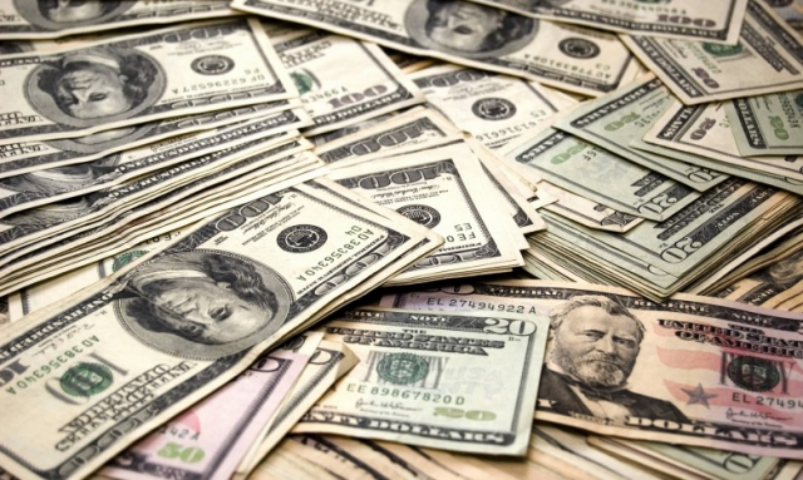 Совет НБУ предлагает снизить рефинансирование банков, чтобы остановить девальвацию